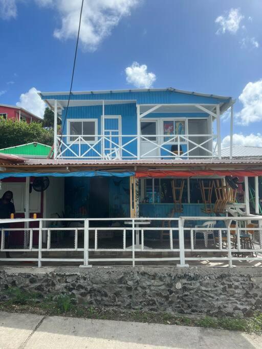 Baba'S Beach Bungalow South West Bay Екстериор снимка